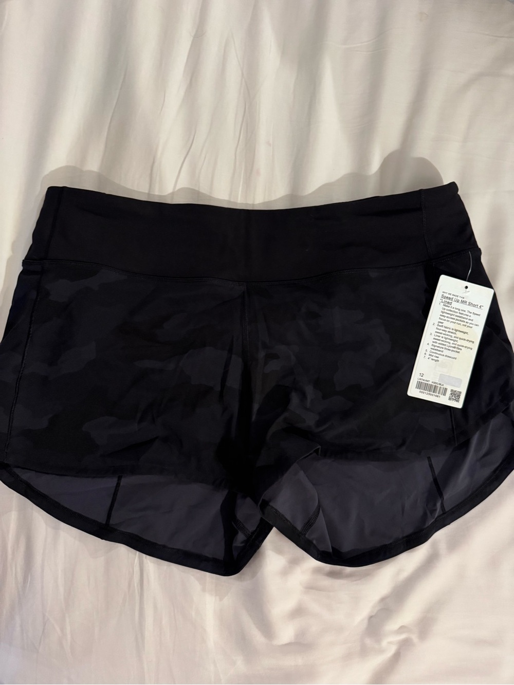 lululemon athletica Women's Black Camo Run Shorts